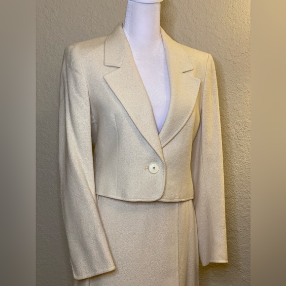 Jaeger Jackets & Blazers - Jaeger 100% Raw Silk Women’s Jacket and Skirt Set. UK Size 12, US 8. Ivory.